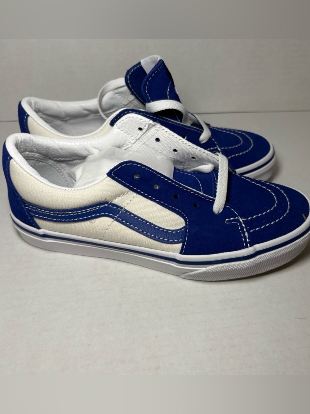 NEW Vans Low Sk8 Skate Shoes Sneakers Blue Cream Kids Youth 3